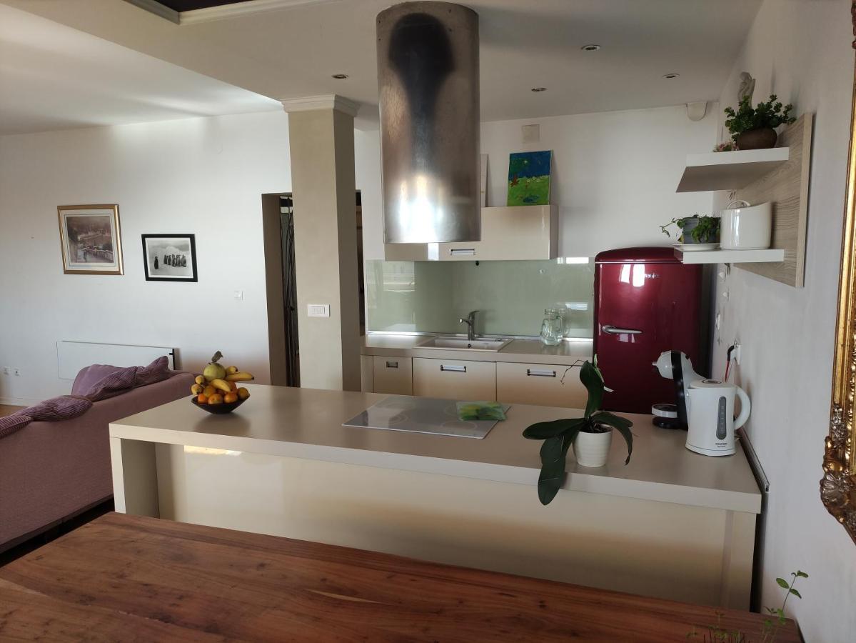 Apartments Marina Сплит Екстериор снимка